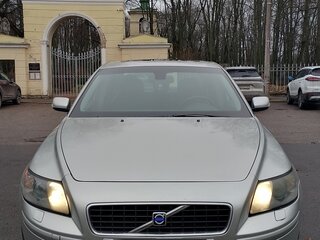 2004 Volvo S40 II, серебристый, 670000 рублей, вид 1