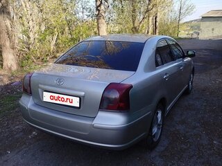 2007 Toyota Avensis II Рестайлинг, серебристый, 650000 рублей, вид 2