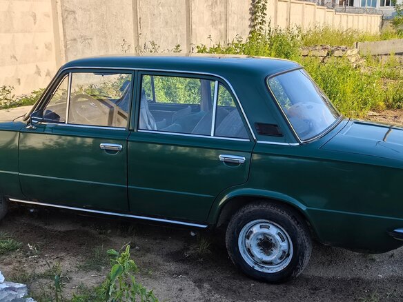 1975 Lada (ВАЗ) 2101, зелёный, 400000 рублей - вид 5
