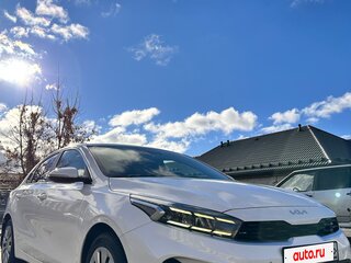 2022 Kia Cerato IV Рестайлинг, белый, 2700000 рублей, вид 1