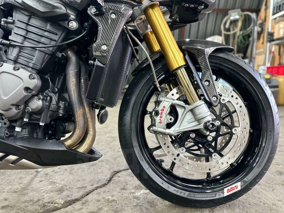 2022 Triumph Speed Triple, белый, 1550000 рублей - вид 37