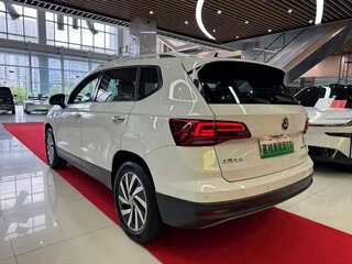 2021 Volkswagen Tharu I, белый, 1598000 рублей, вид 4
