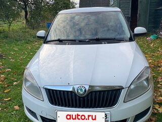 2011 Skoda Fabia II Рестайлинг, белый, 305000 рублей, вид 5
