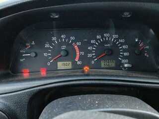 2004 Chevrolet Niva I, красный, 370000 рублей, вид 4