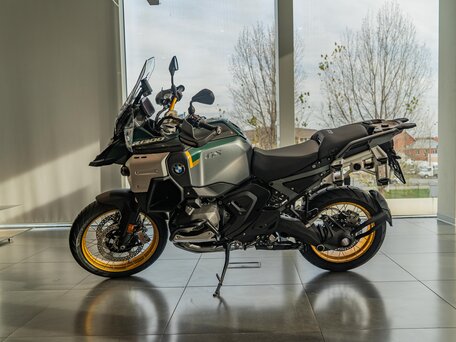 2025 BMW R 1300 GS Adventure, зелёный, 3240000 рублей, вид 2