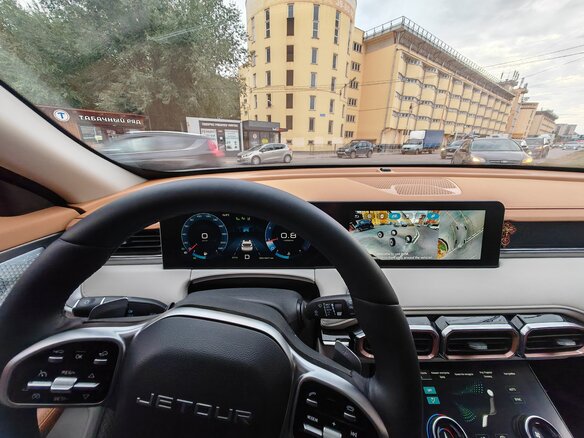 2024 Jetour X70+ I Рестайлинг, белый - вид 13
