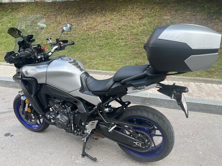 2022 Yamaha Tracer 9, серебристый, 1349999 рублей, вид 5