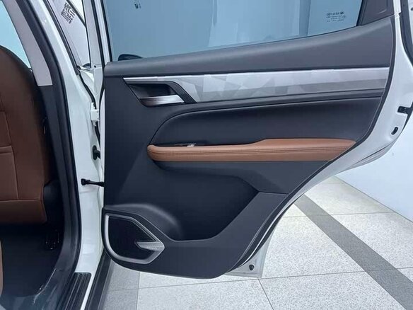 2021 Geely Vision X6 Pro, белый - вид 6