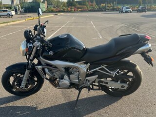 Yamaha FZ6