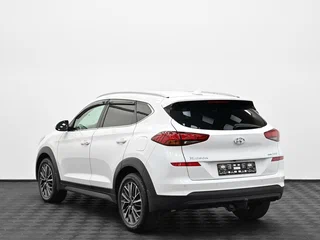 2018 Hyundai Tucson III Рестайлинг, белый, 1899000 рублей, вид 4