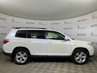 2013 Toyota Highlander II (XU40) Рестайлинг, белый, 1327700 рублей, вид 4