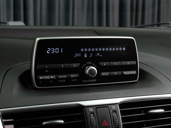2013 Mazda 3 III (BM), белый - вид 12