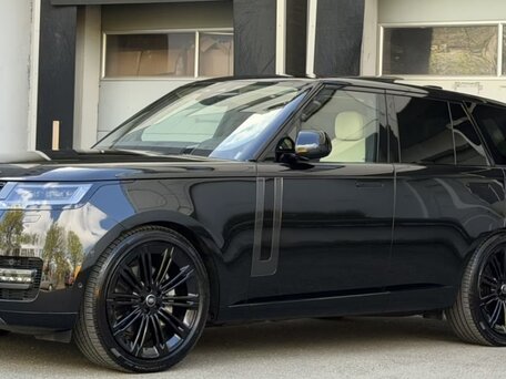 2025 Land Rover Range Rover D300 MHEV V, чёрный, 18299532 рублей, вид 2