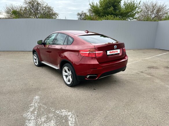 2008 BMW X6 50i 6-speed I (E71), красный, 1355000 рублей - вид 12