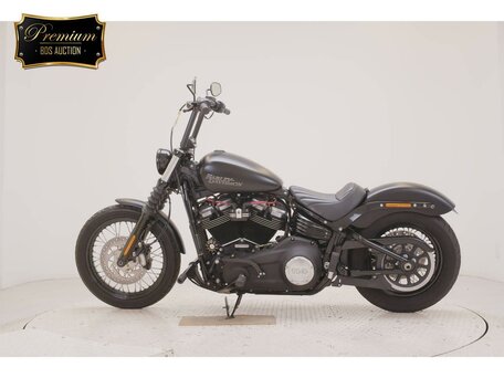 2019 Harley-Davidson Street Bob, чёрный, 1399000 рублей, вид 1