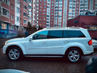 2011 Mercedes-Benz GL-Класс 500 I (X164) Рестайлинг, белый, 2150000 рублей, вид 3