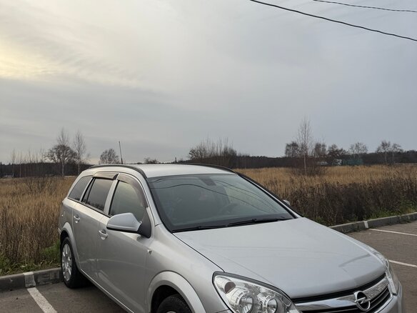 2011 Opel Astra H Рестайлинг, серебристый, 680000 рублей - вид 18