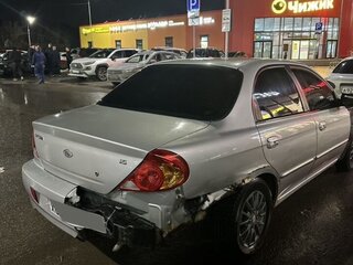 2007 Kia Spectra I Рестайлинг 2, серебристый, 160000 рублей, вид 5
