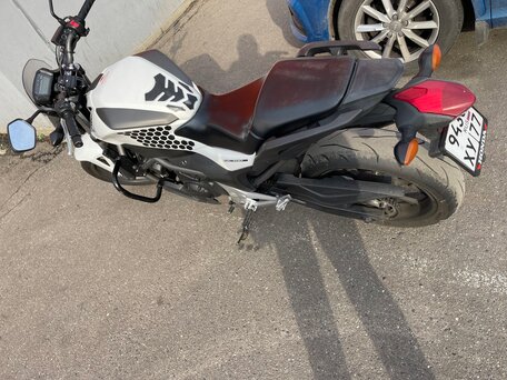 2013 Honda NC 700S, белый, 500000 рублей, вид 4