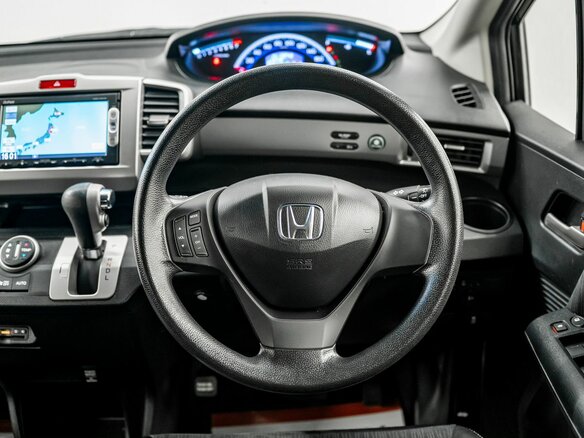 2014 Honda Freed I Рестайлинг 2, чёрный, 1275000 рублей - вид 8