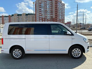 2017 Volkswagen Caravelle T6, белый, 5600000 рублей, вид 2