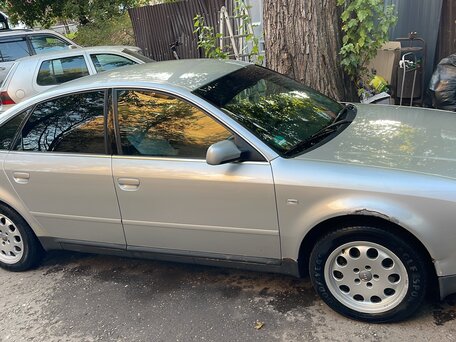 2000 Audi A6 II (C5), серебристый, 429999 рублей, вид 2