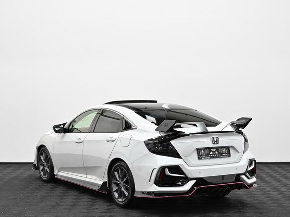 2018 Honda Civic X, белый, 1399000 рублей - вид 3