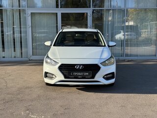 2018 Hyundai Solaris II, белый, 1175000 рублей, вид 2