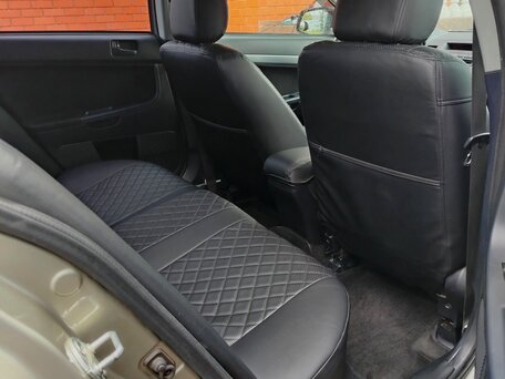2011 Mitsubishi Lancer X Рестайлинг, бежевый, 600000 рублей, вид 3