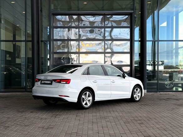 2019 Audi A3 III (8V) Рестайлинг, белый, 1649000 рублей - вид 6