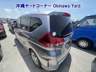 2022 Honda Freed II Рестайлинг, серебристый, 1250000 рублей, вид 2