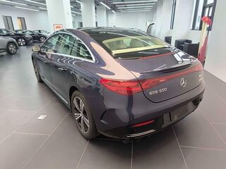 2025 Mercedes-Benz EQE 500, синий, 6000224 рублей, вид 3