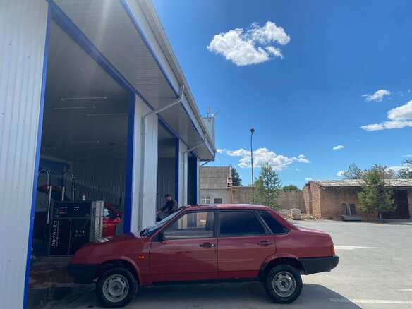 1993 Lada (ВАЗ) 21099, красный - вид 10