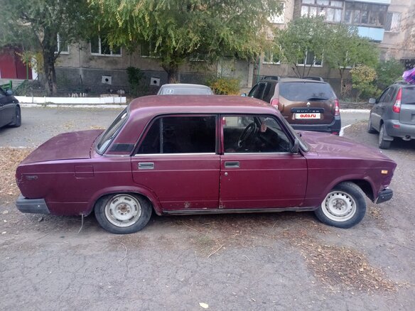 2001 Lada (ВАЗ) 2107, пурпурный - вид 2