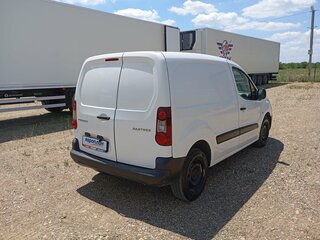 2017 Peugeot Partner, белый, 1070000 рублей, вид 3