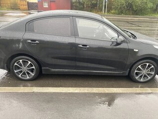 2017 Kia Rio IV, чёрный, 1170000 рублей, вид 2