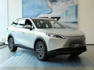 2026 Omoda C7, серебристый, 3299000 рублей, вид 2