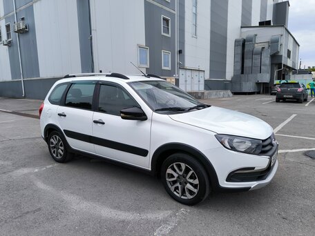 2020 Lada (ВАЗ) Granta Cross I Рестайлинг, белый, 610000 рублей, вид 2