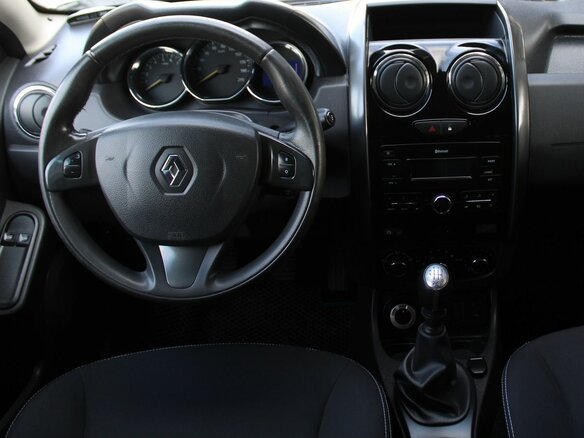 2017 Renault Duster I Рестайлинг, серебристый - вид 9
