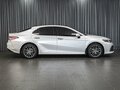2022 Toyota Camry VIII (XV70) Рестайлинг, белый, 3075000 рублей - вид 4