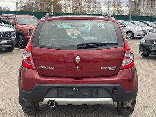 2013 Renault Sandero Stepway I, красный, 500000 рублей, вид 5