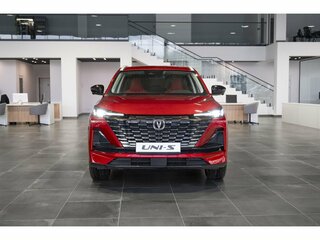 2026 Changan UNI-S I, красный, 3229900 рублей, вид 2