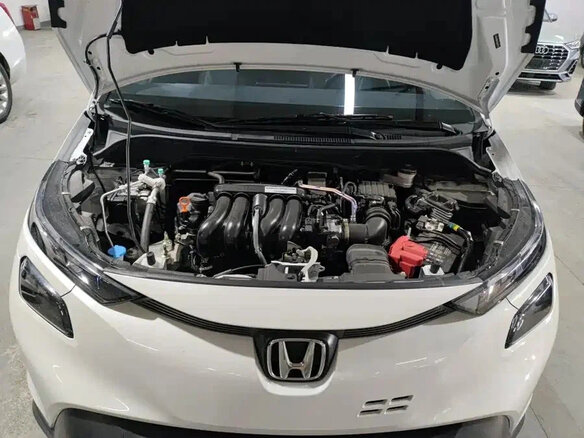 2026 Honda Fit IV Рестайлинг 2, белый, 1450000 рублей - вид 3
