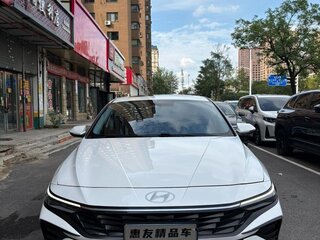 2023 Hyundai Elantra VII (CN7) Рестайлинг, белый, 1590000 рублей, вид 2