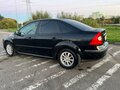2007 Ford Focus II Рестайлинг, чёрный - вид 4