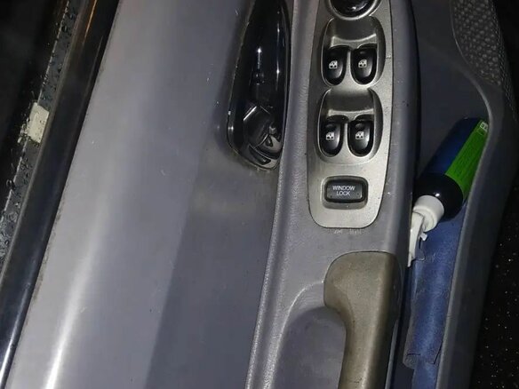 2004 Hyundai Accent ТагАЗ II, серый, 265000 рублей - вид 8