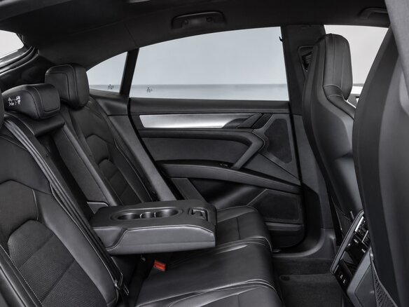 2026 Porsche Cayenne Electric Coupé IV, серый, 23000000 рублей - вид 18