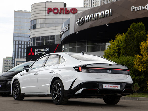 2026 Hyundai Sonata VIII (DN8) Рестайлинг, белый, 4770000 рублей - вид 9
