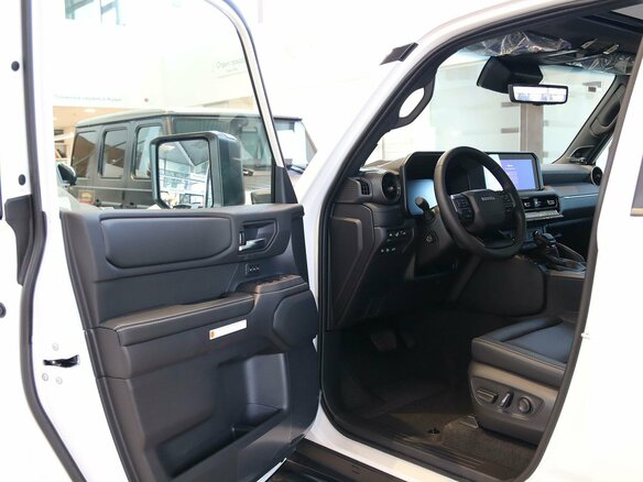 2026 Toyota Land Cruiser Prado 250 Series, белый, 11400000 рублей - вид 5