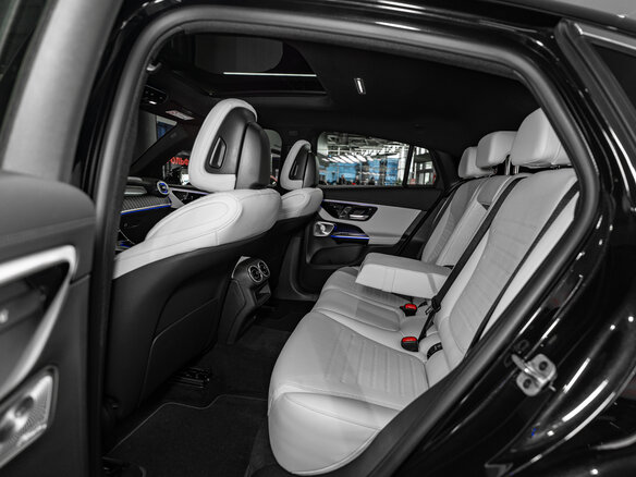 2026 Mercedes-Benz GLC Coupe 300 II (C254), чёрный - вид 20
